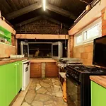 1 Bedroom Lovely In *