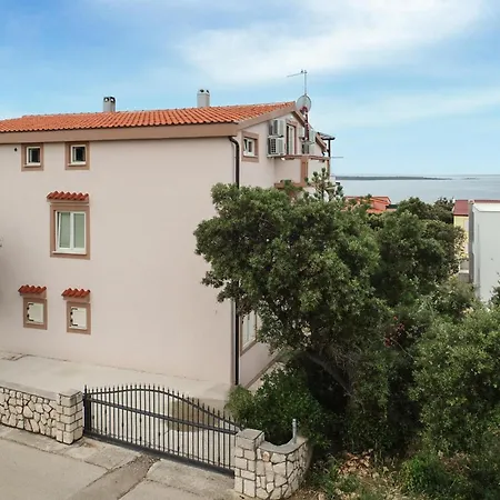 Beautiful In With Wifi * Мандре