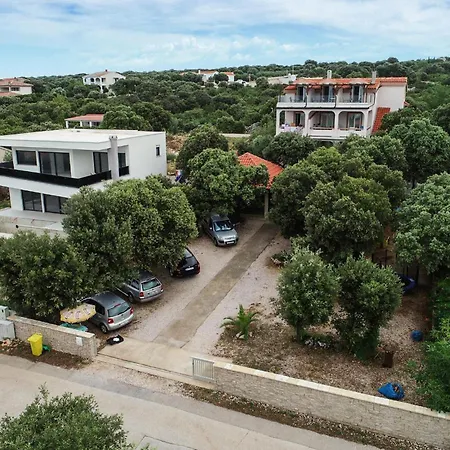 Apartment Awesome In With House Sea View *