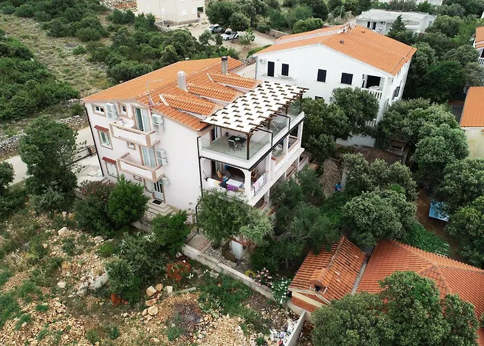 Апартаменты Beautiful In With Wifi Мандре