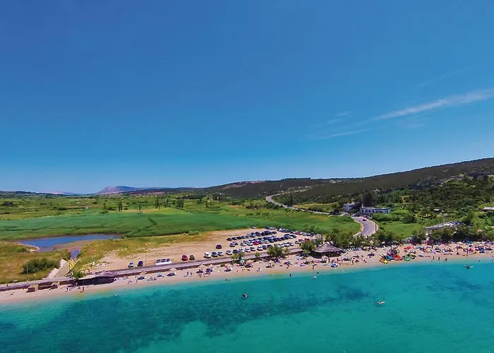 Апартаменты Beautiful In With Wifi Мандре